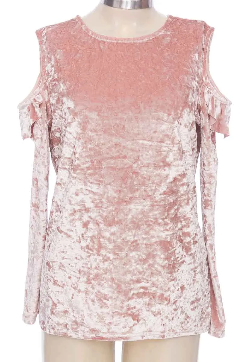 BLUSA COLOR ROSADO  CLOSEANDO