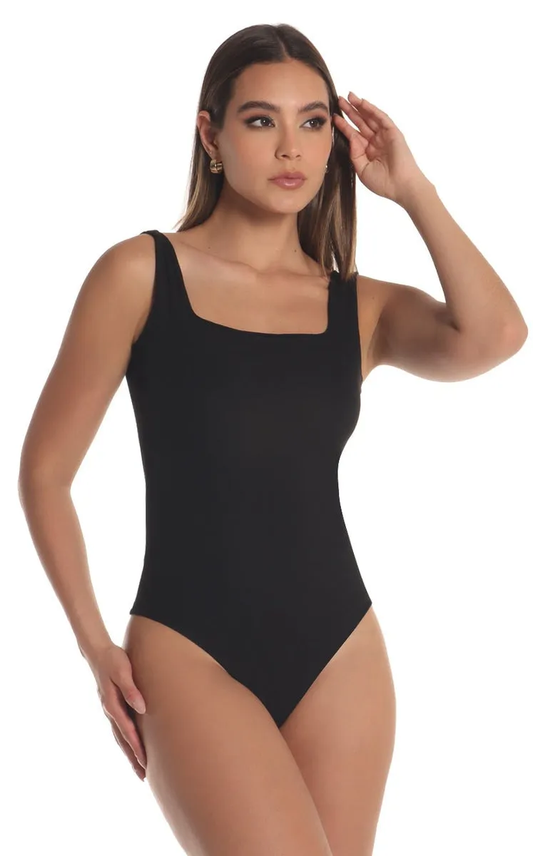 Body Negro Escote Cuadrado