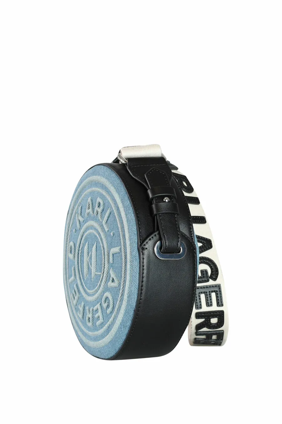 Bolso bandolera azul circular con logo monocromático