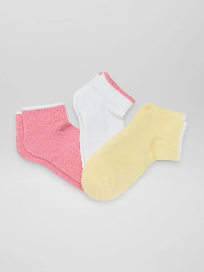 CALCETINES CORTOS DE DEPORTE  AMARILLO