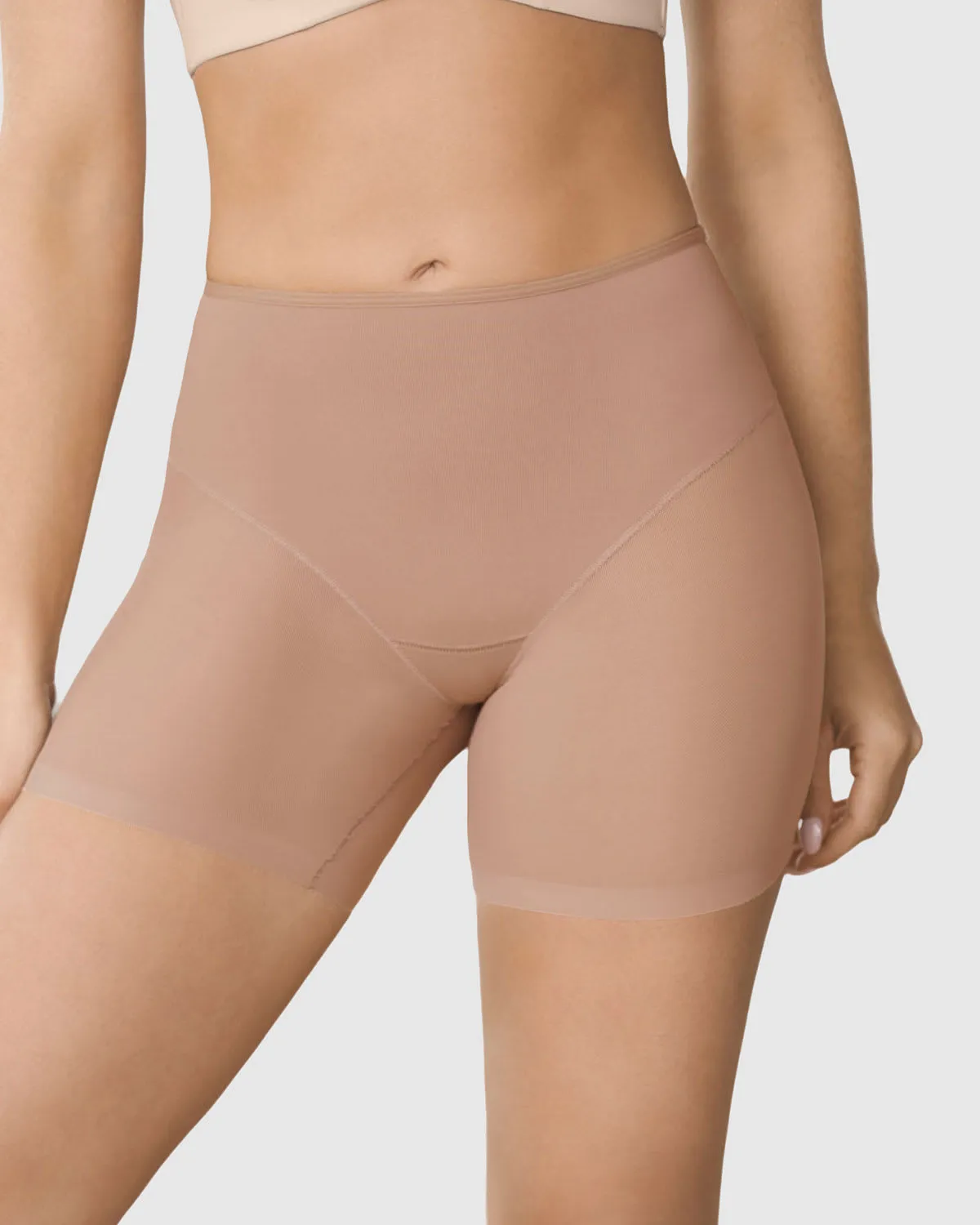 Panty faja invisible de control efecto brasilera
