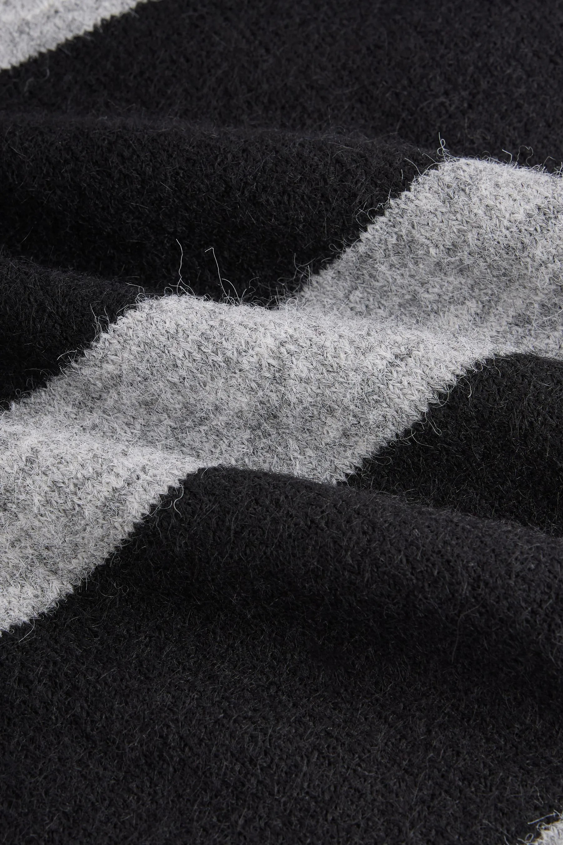 RAYAS NEGRO/GRIS  VESTIDO TIPO SUéTER DE PUNTO DE MANGA LARGA Y CUELLO ALTO