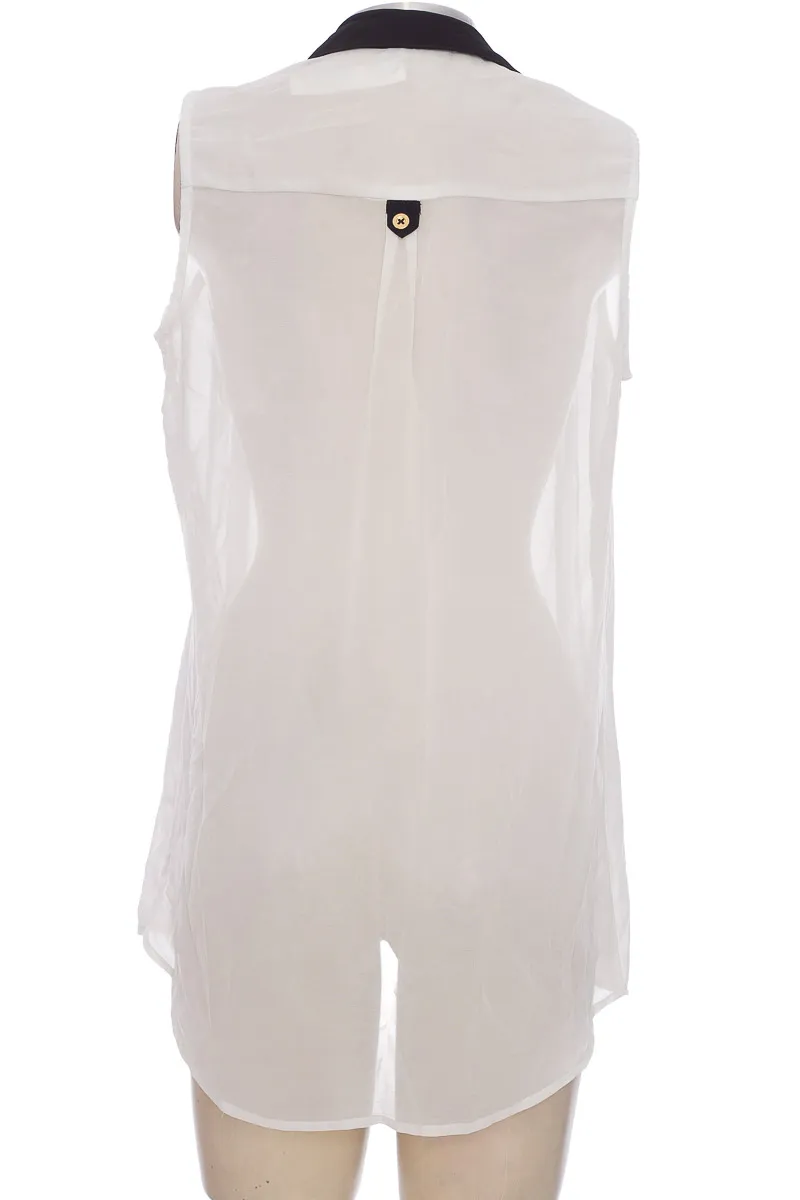 TOP / CAMISETA COLOR BLANCO  ELA